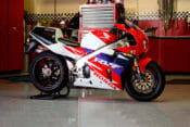The RC45 in all its glory. This example is number 006 off the production line with only a touch over 4000 miles on the clock since 1994. It’s also likely the most pristine example of an RC45 you’ll find outside of the Honda Museum in Japan.