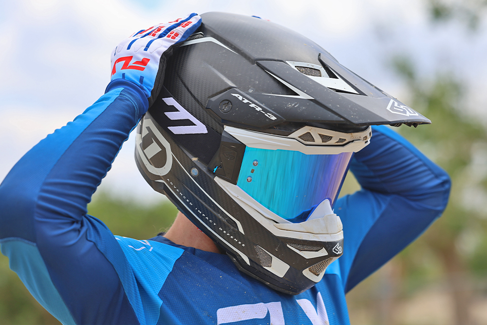 6d-helmets-new-max-goggle-review-cycle-news
